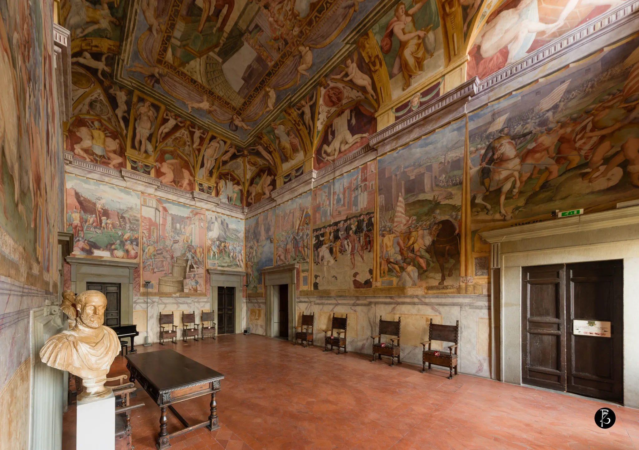 Location scouting di prestigio per produzioni cinematografiche e pubblicitarie — Palazzo della Corgna